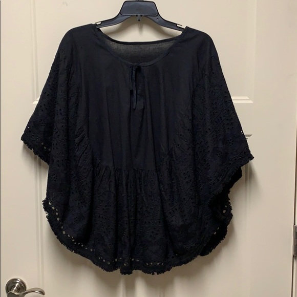 Top/poncho - Picture 1 of 1